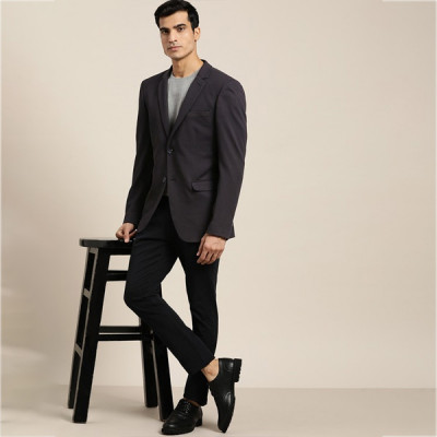 Men Black Solid Single-Breasted Slim Fit Smart Casual Blazer